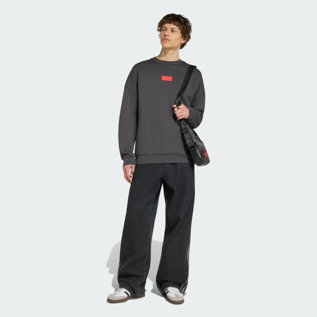 Imagem 4 do produto Blusão de Moletom adidas Audi Revolut F1 Team Elevated Crew Sweat Masculino