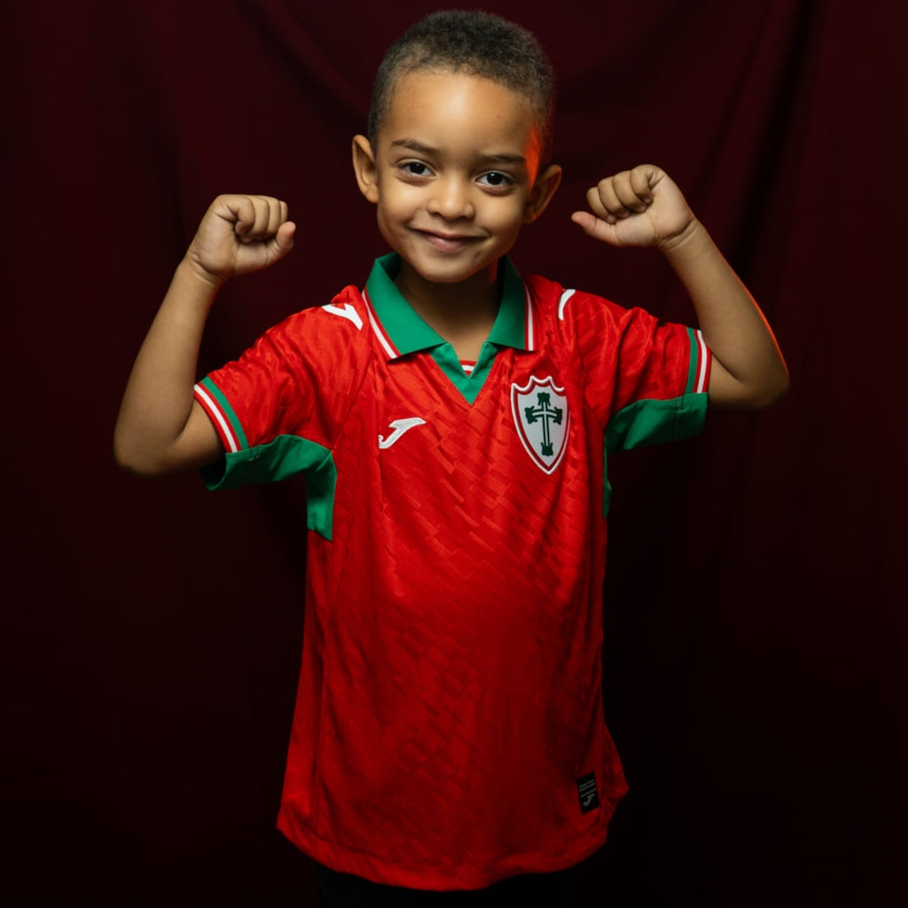 Imagem 2 do produto Camisa Portuguesa III Joma 2026 Infantil Vermelha