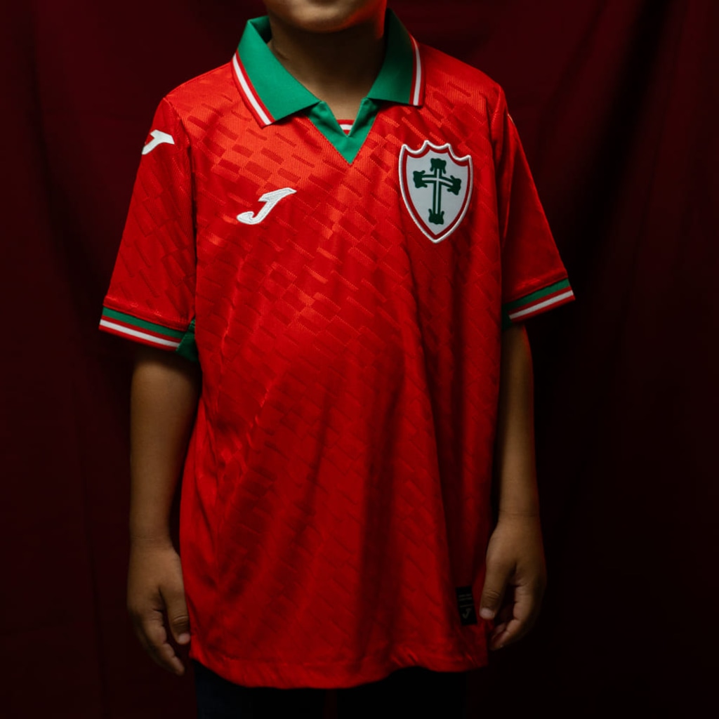 Imagem 5 do produto Camisa Portuguesa III Joma 2026 Infantil Vermelha