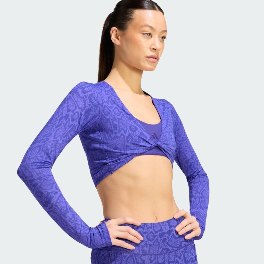 Imagem 5 do produto Camiseta Manga Longa adidas PrimeLift Workout Snake Twist Reversible Feminina