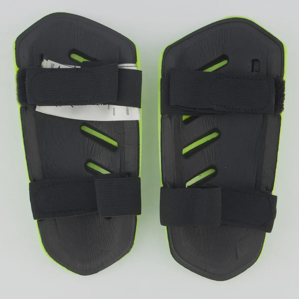Imagem 2 do produto Caneleira Puma Ultra Light Strap