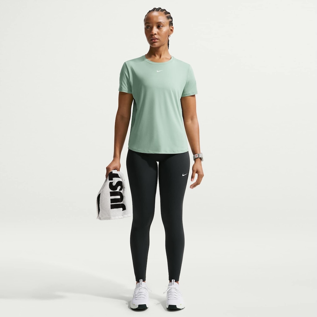 Imagem 4 do produto Camiseta Nike Dri-FIT One Feminina
