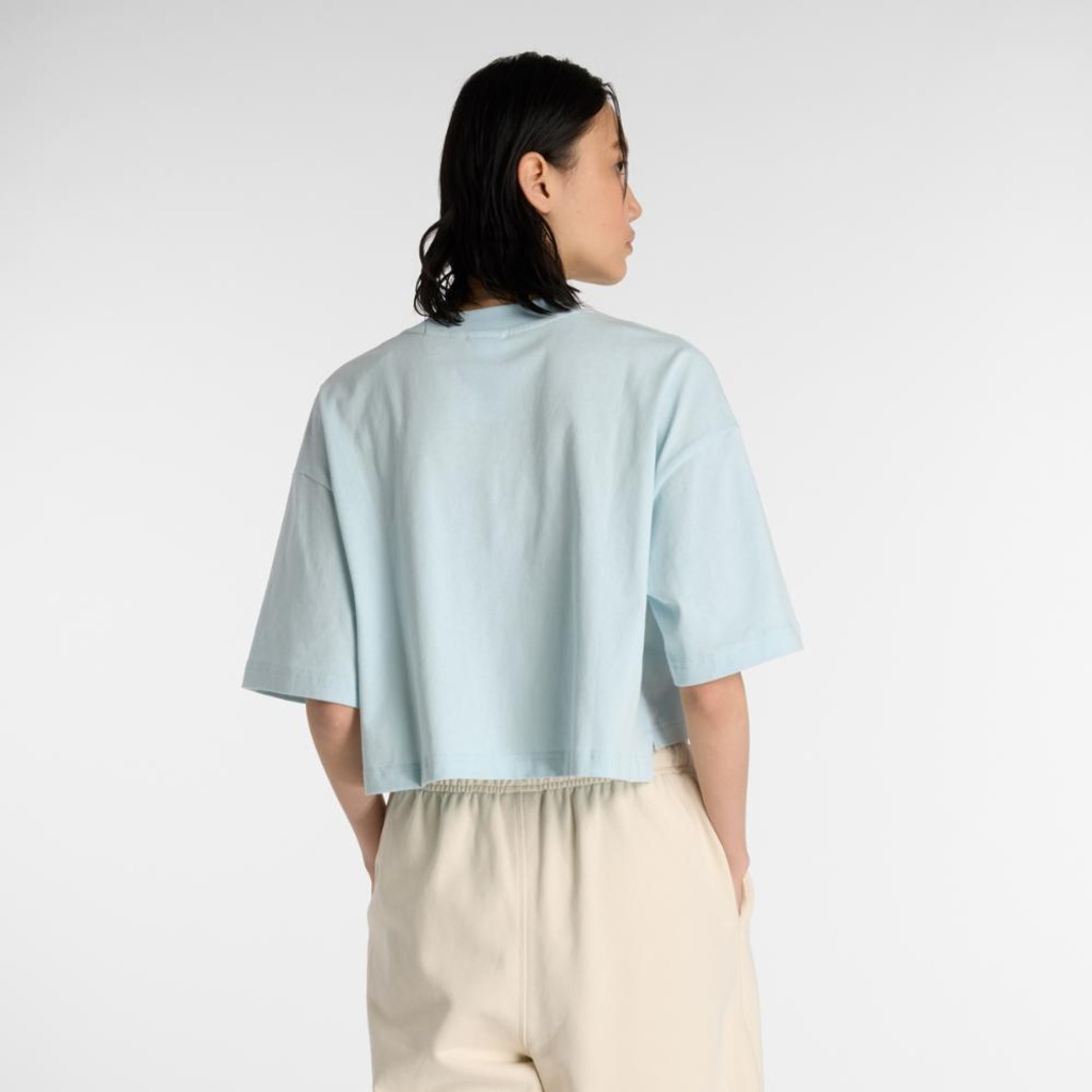 Imagem 3 do produto Camiseta Cropped New Balance Small Logo Feminina