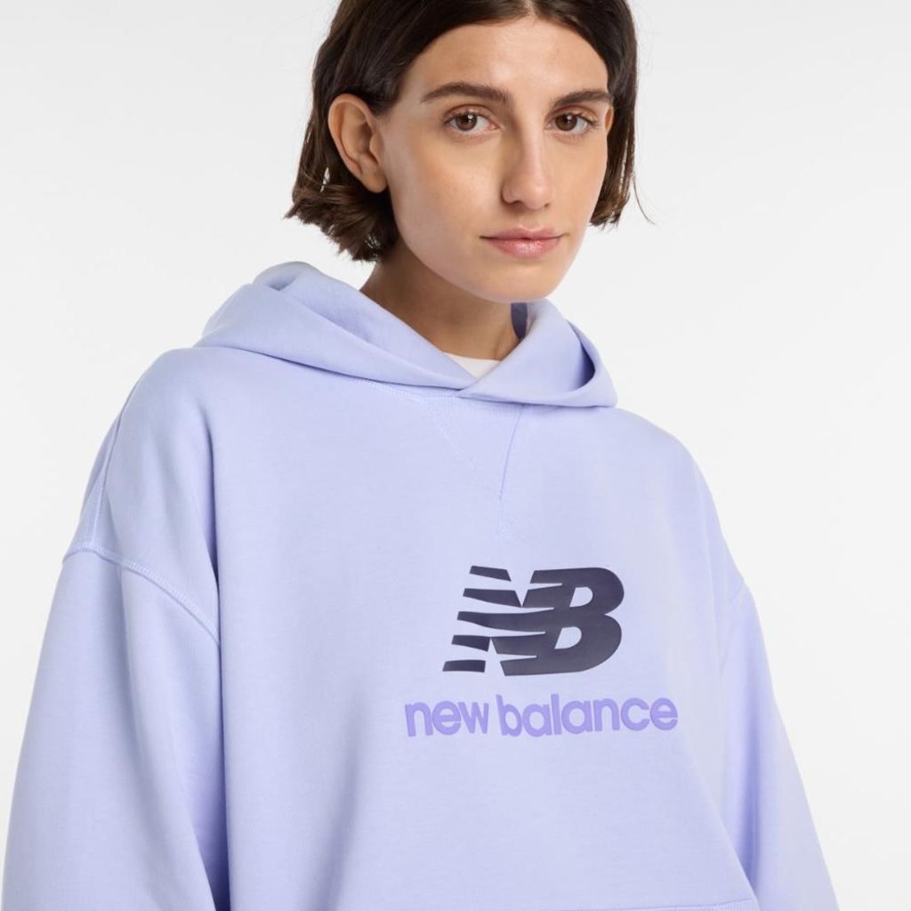 Imagem 2 do produto Blusão New Balance Com Capuz Athletics Logo Feminino