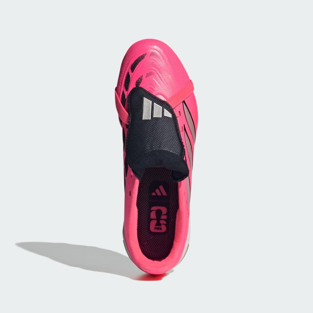 Imagem 4 do produto Chuteira de Campo com Língua Dobrável Infantil adidas Predator League