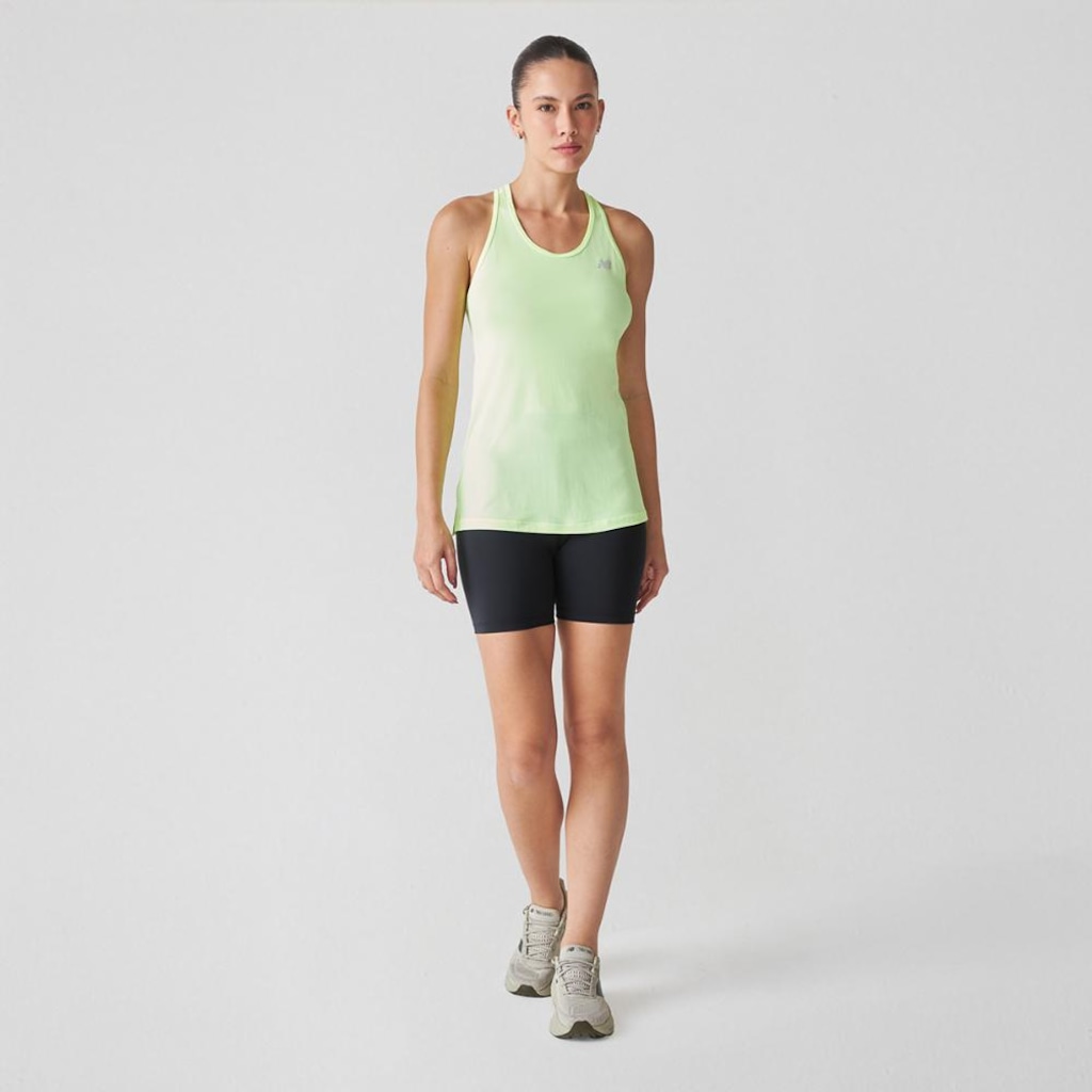 Imagem 2 do produto Regata New Balance Sport Essentials Feminina