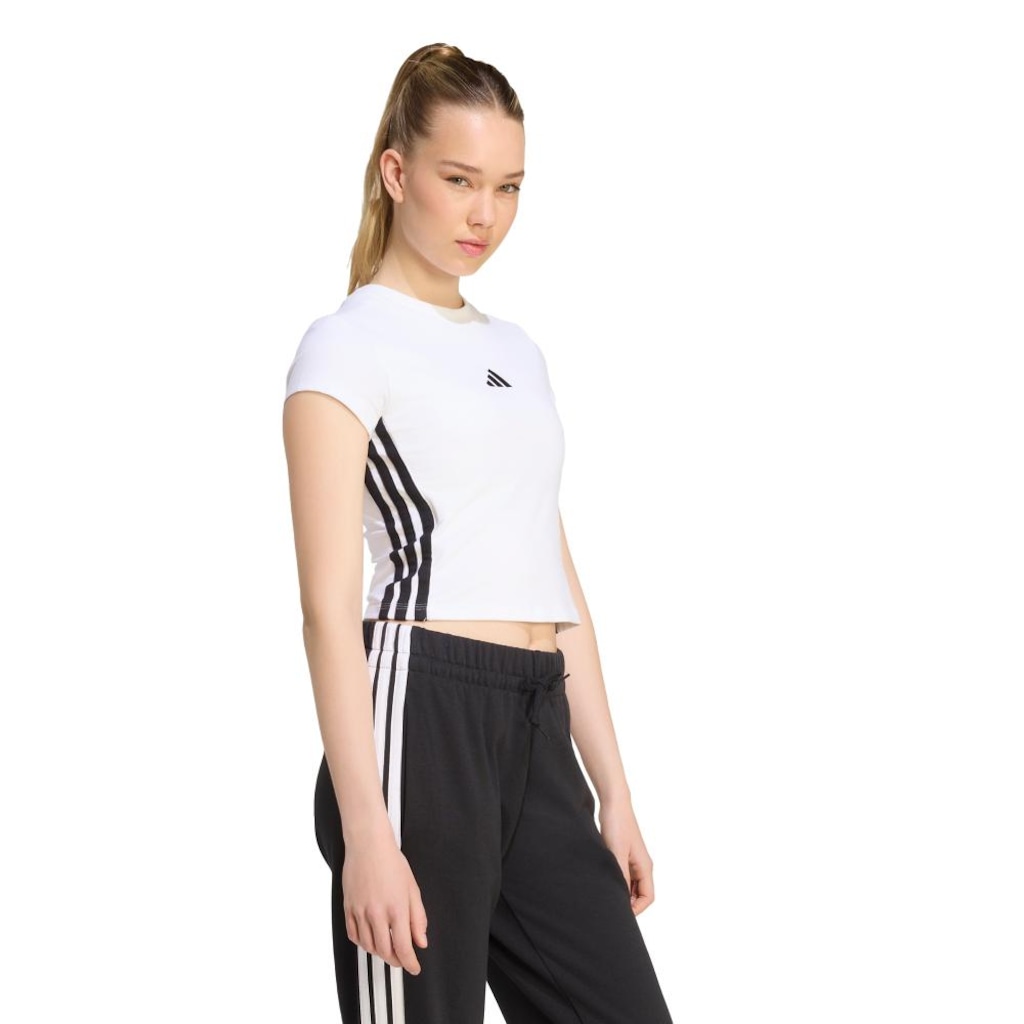 Imagem 1 do produto Camiseta adidas Essentials Três Listras Slim Feminino