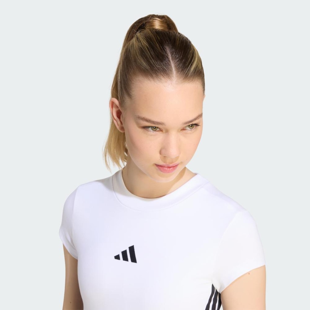 Imagem 5 do produto Camiseta adidas Essentials Três Listras Slim Feminino
