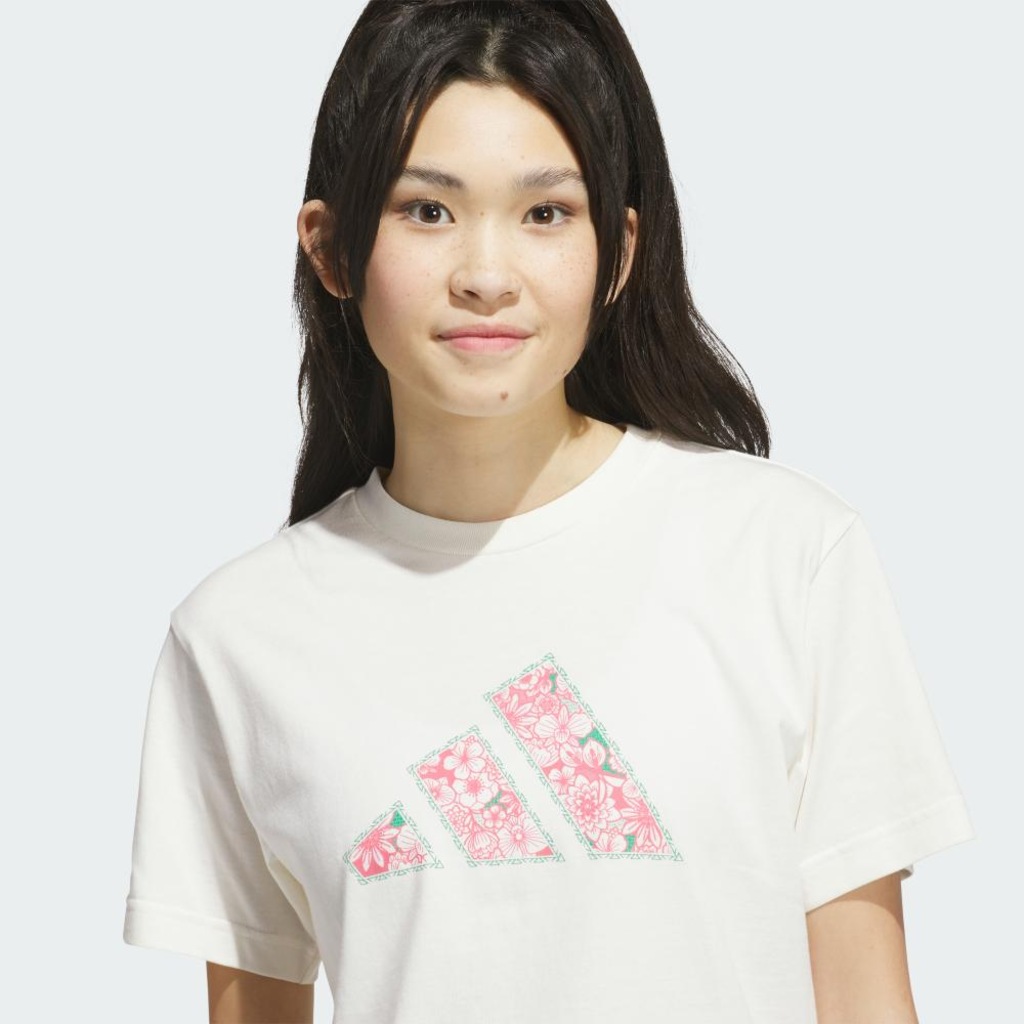Imagem 5 do produto Camiseta adidas Somos Floral Feminina