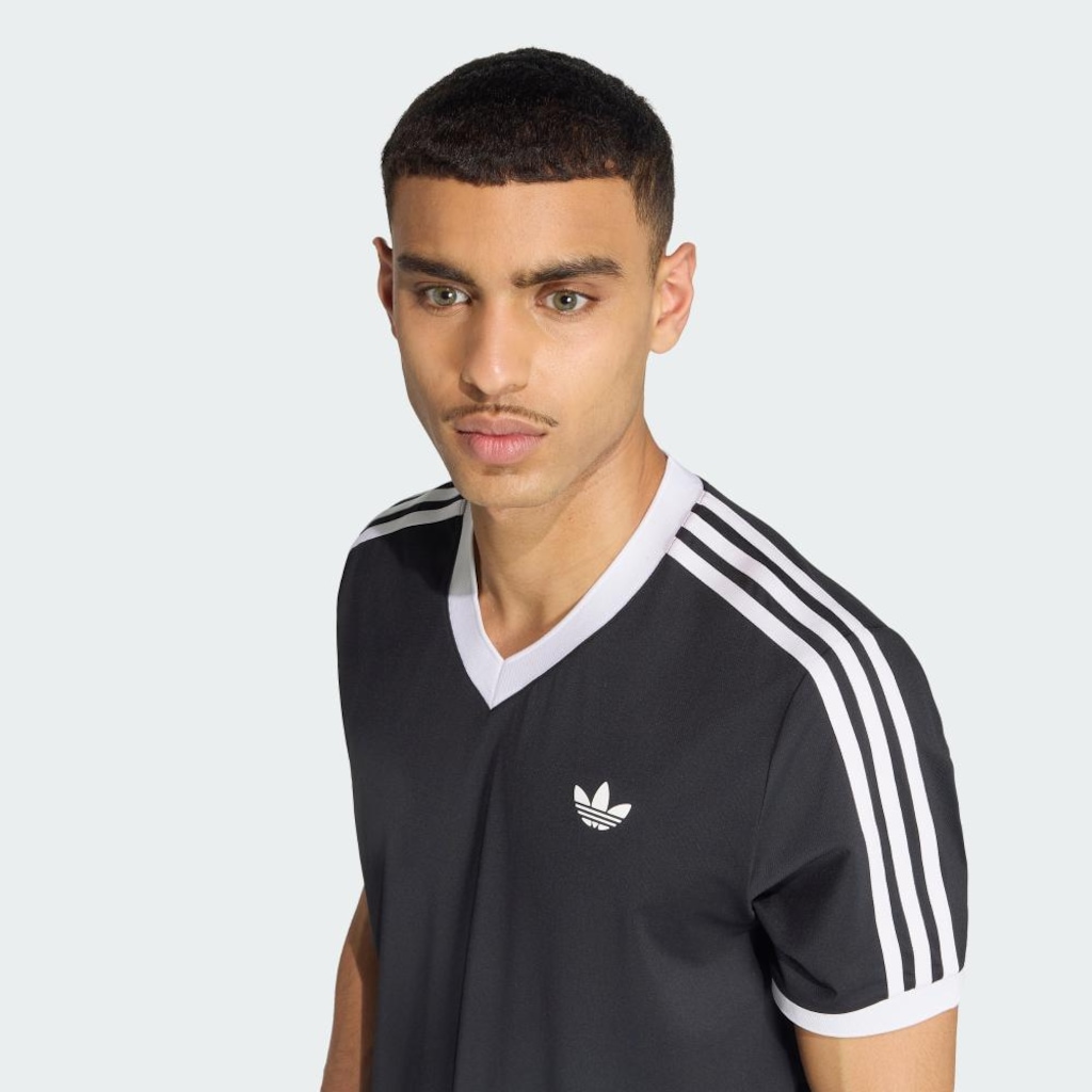 Imagem 5 do produto Camiseta adidas Classics Masculina