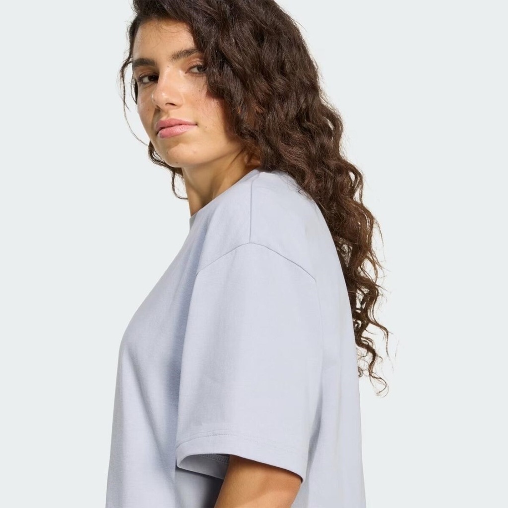 Imagem 4 do produto Camiseta adidas Boyfriend Essentials Big Logo - Feminina