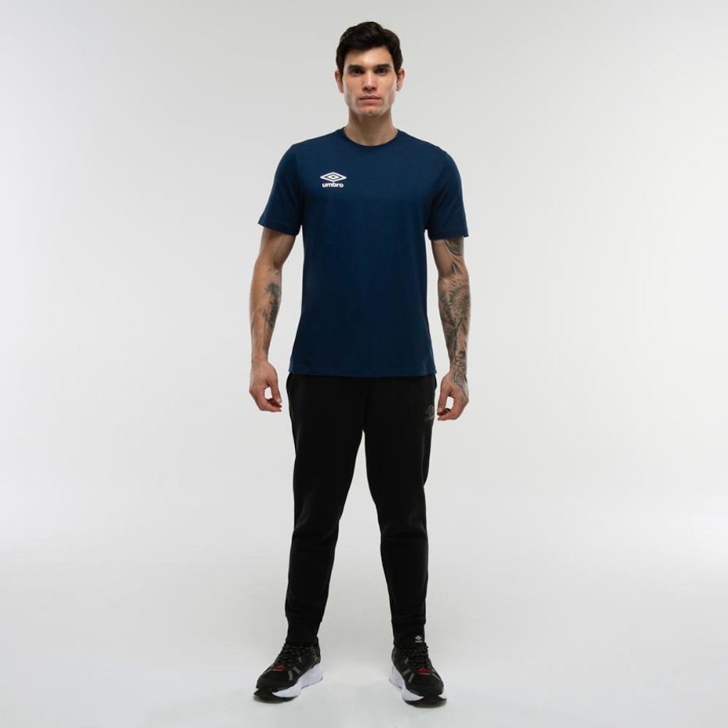 Imagem 5 do produto Camiseta Umbro Essential Masculino