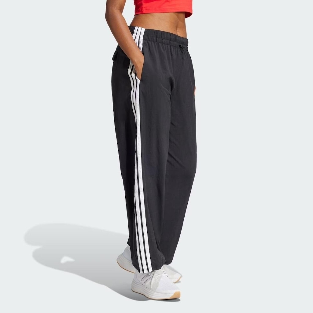 Imagem 3 do produto Calça adidas Malha Parachute Essentials Três Listras Lifestyle Feminina