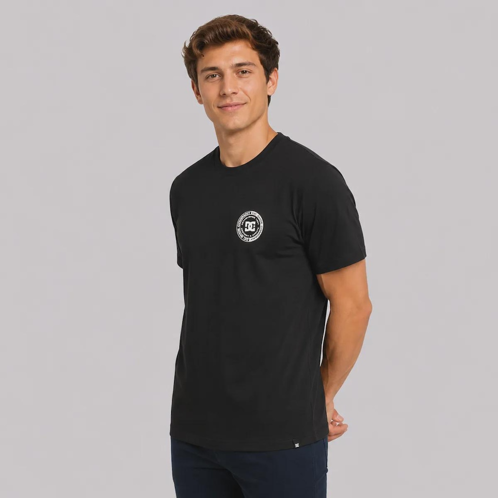 Imagem 2 do produto Camiseta DC Shoes Corpo FB - Masculina