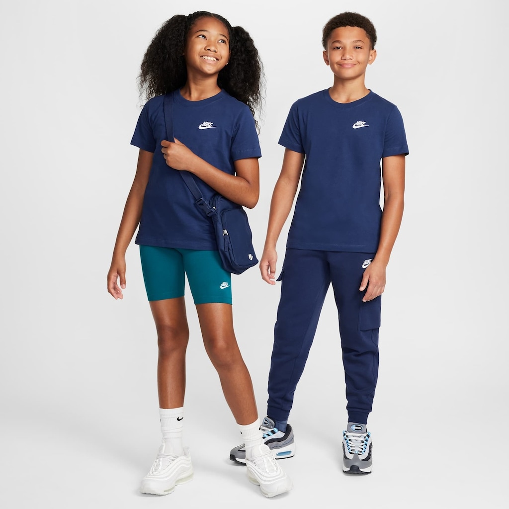Imagem 4 do produto Camiseta Nike Sportswear Futura Infantil