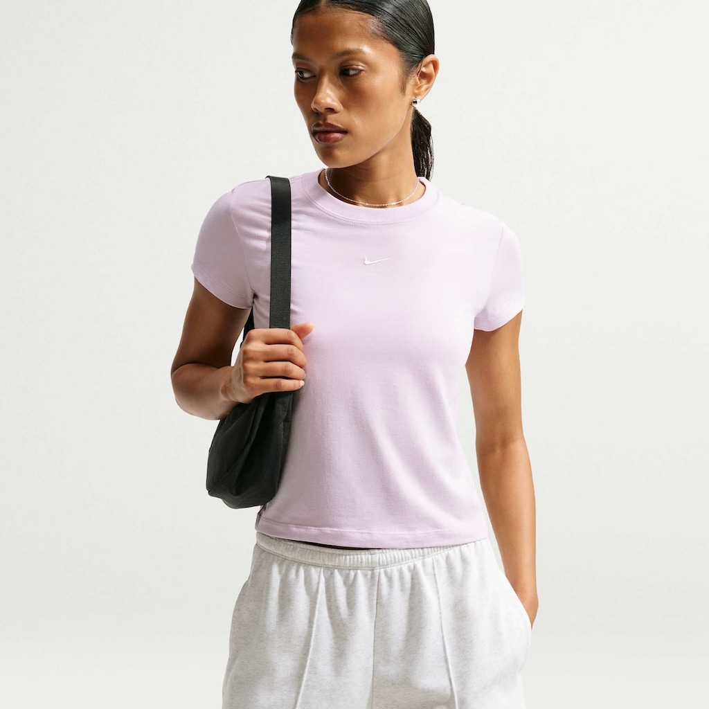 Imagem 3 do produto Camiseta Nike Sportswear Chill Knit Feminina
