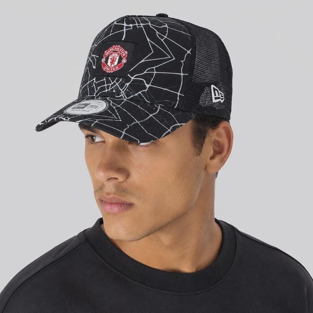 Imagem 5 do produto Boné New Era Manchester United Trucker 940