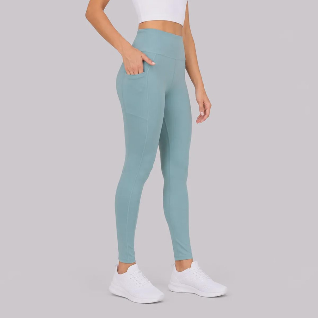 Imagem 2 do produto Calça Legging Puma Tad Essential Tight Feminina