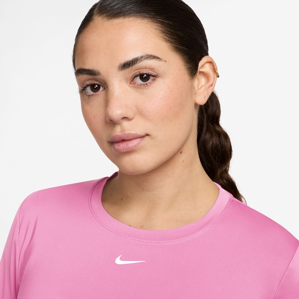 Imagem 4 do produto Camiseta Nike Dri-FIT One Feminina