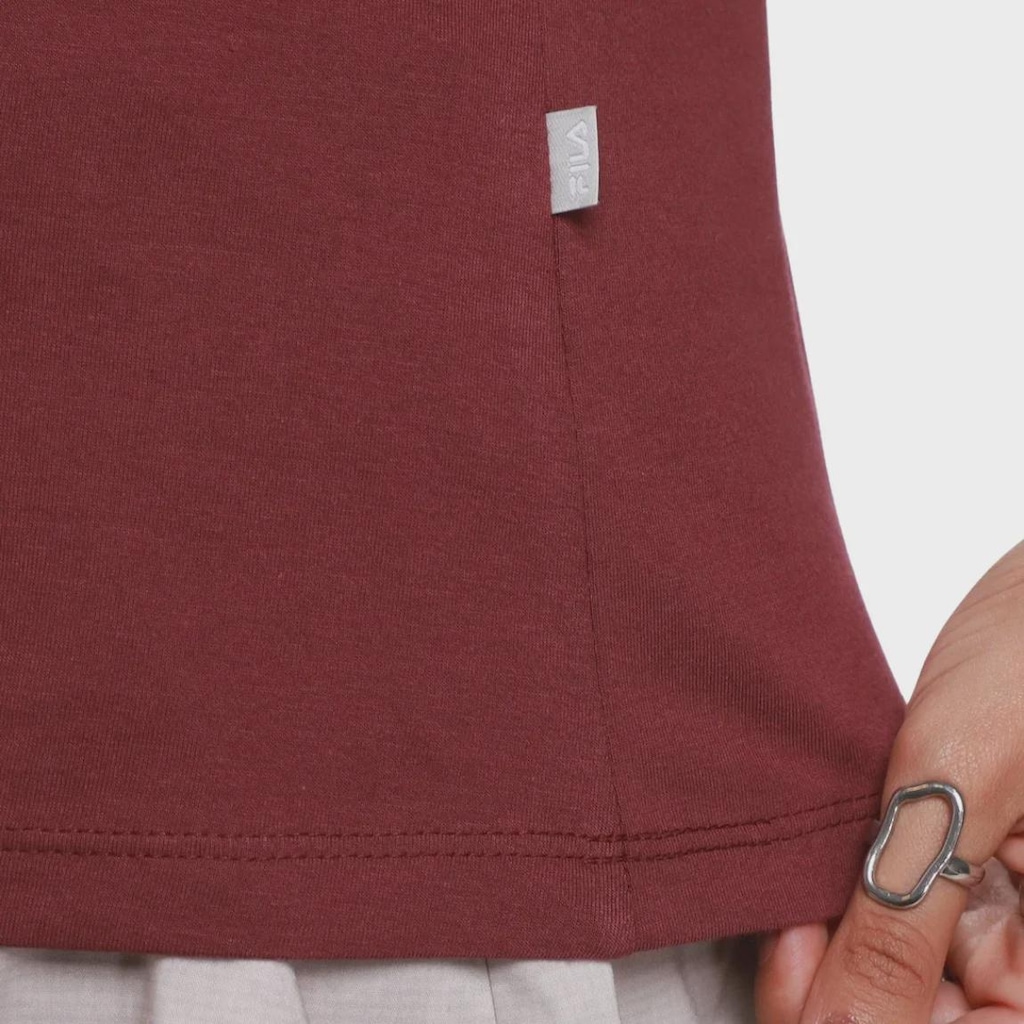 Imagem 5 do produto Camiseta Fila Regular Basic V Classic Feminina