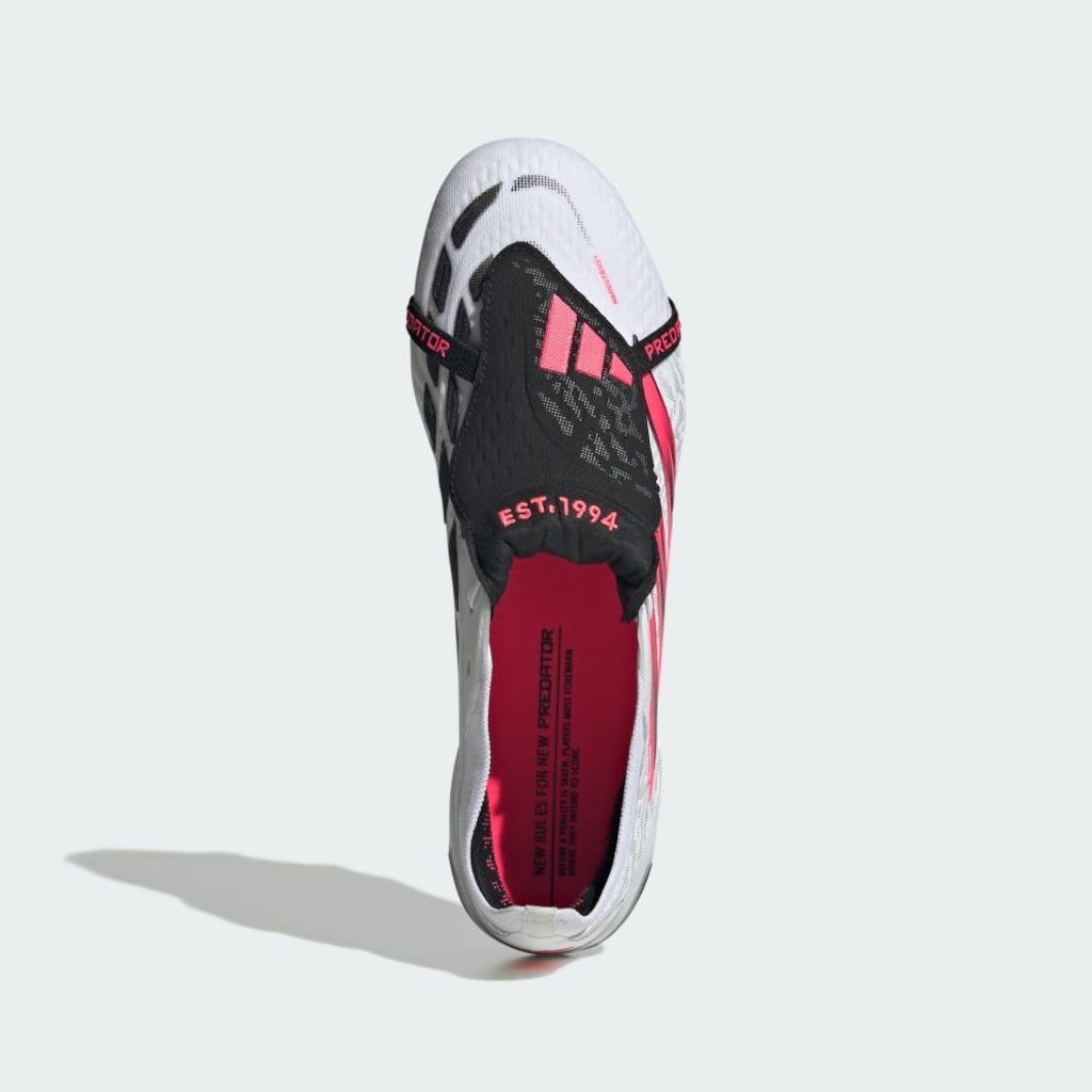 Imagem 4 do produto Chuteira de Campo Adulto adidas Língua Dobrável Predator Elite