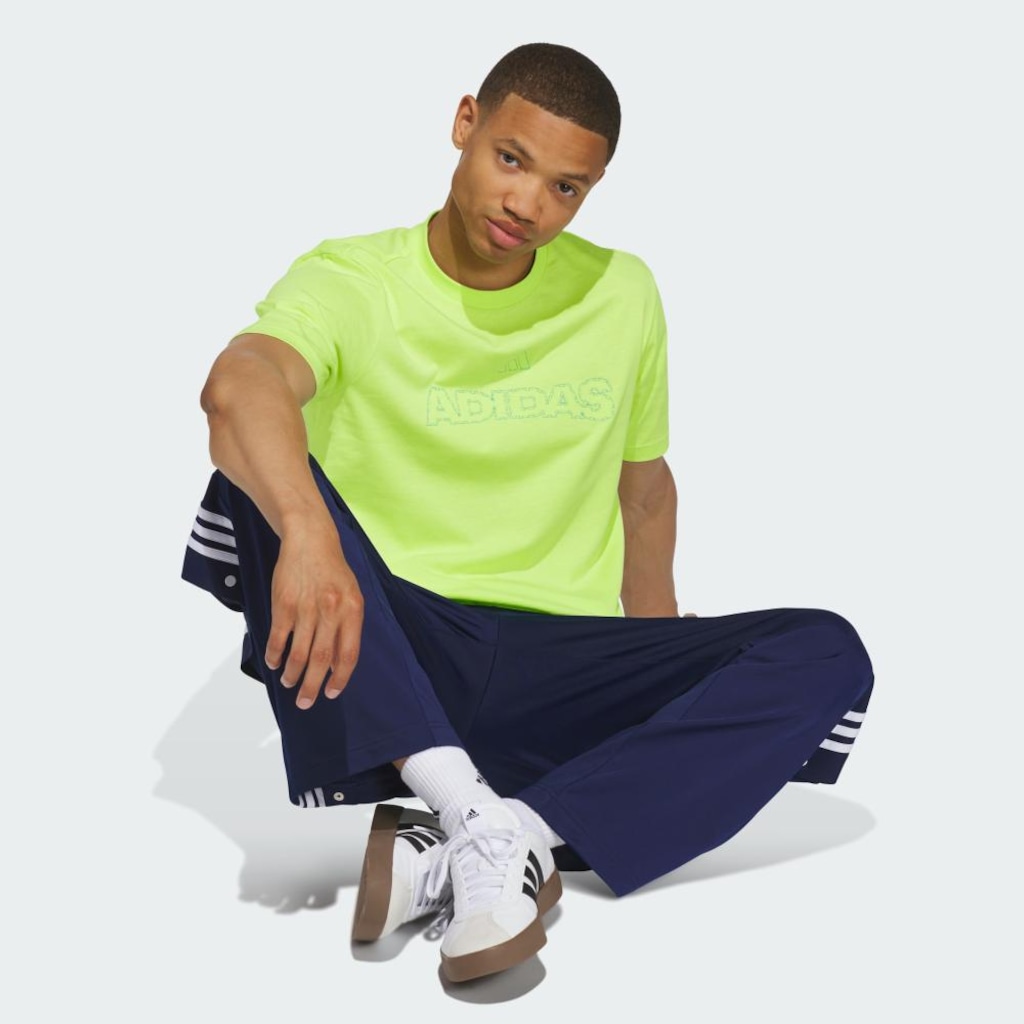 Imagem 4 do produto Camiseta adidas Lifestyle "Somos" Embroidered Masculina