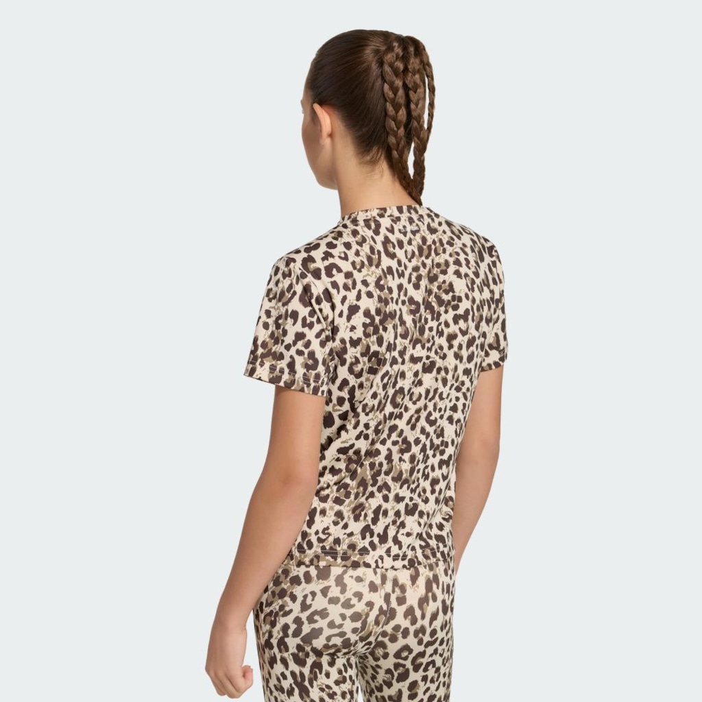 Imagem 3 do produto Camiseta Esportiva adidas Seasonal Animal Print Infantil