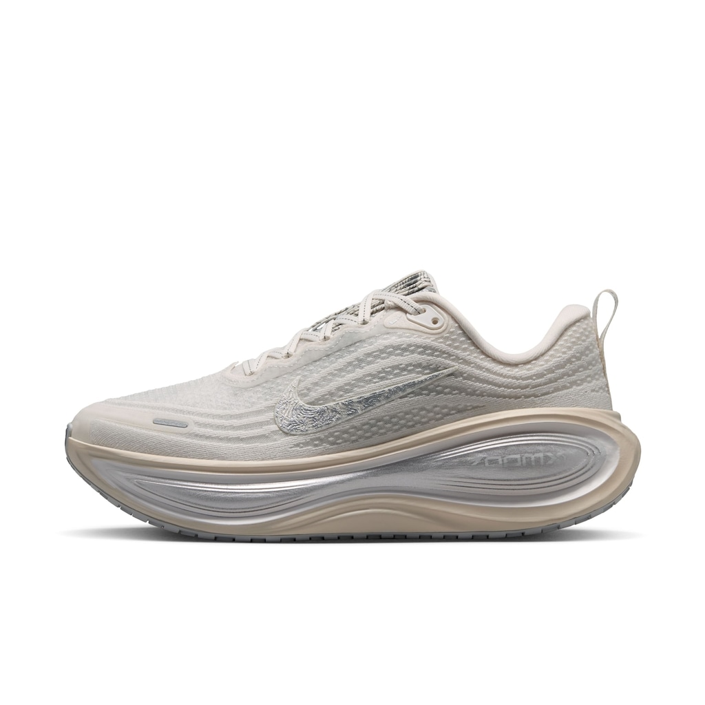 Imagem 2 do produto Tênis Feminino Nike Vomero Plus SE