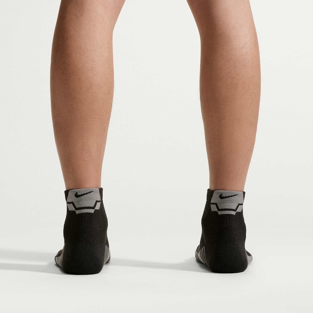 Imagem 3 do produto Meia Nike Everyday Elevated Sport (3 Pares) Unissex