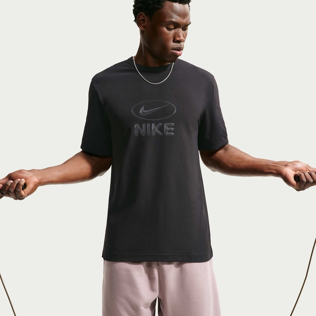 Imagem 3 do produto Camiseta Dri-FIT Nike UV Hyverse Field Graphic Masculina