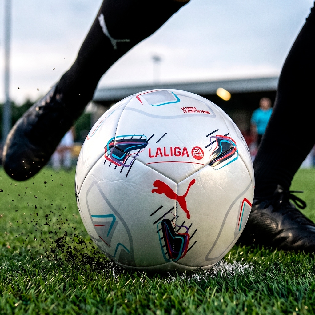 Imagem 5 do produto Bola de Futebol de Campo Puma Stellar LaLiga