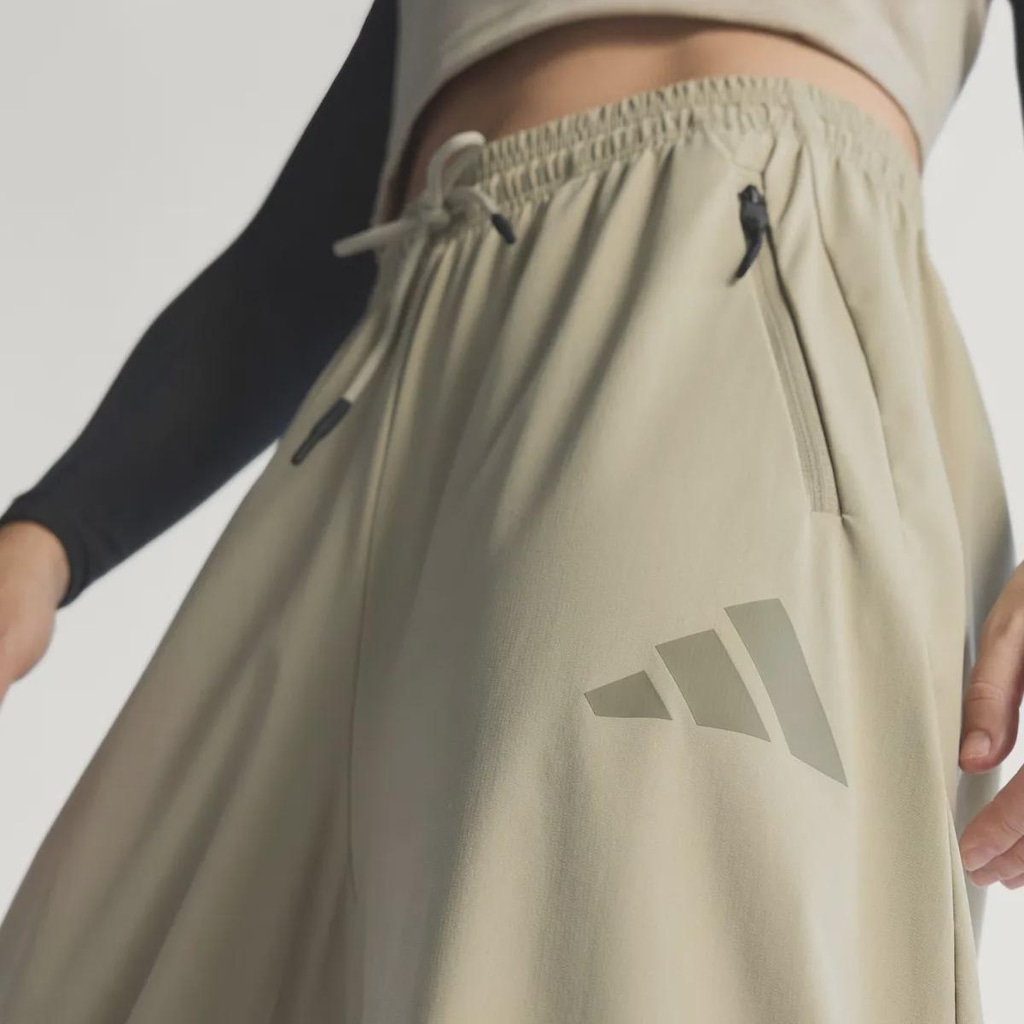 Imagem 4 do produto Calça adidas W ZNE Feminina