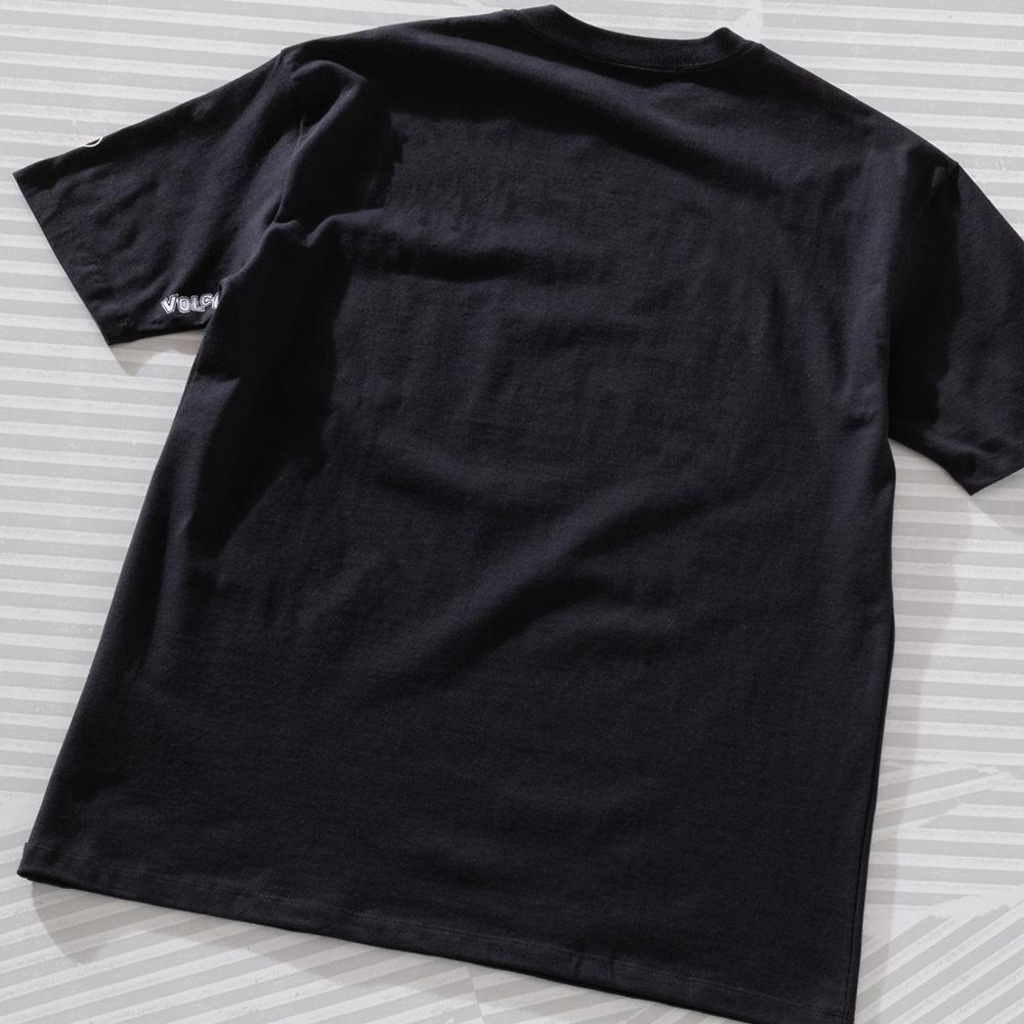 Imagem 4 do produto Camiseta Volcom Comfort Circle Solid Masculina