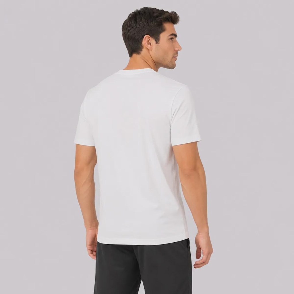 Imagem 4 do produto Camiseta adidas Small Logo Essentials Masculina