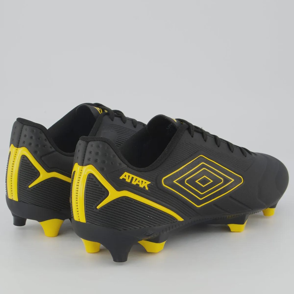 Imagem 3 do produto Chuteira de Campo Adulto Umbro Attak III