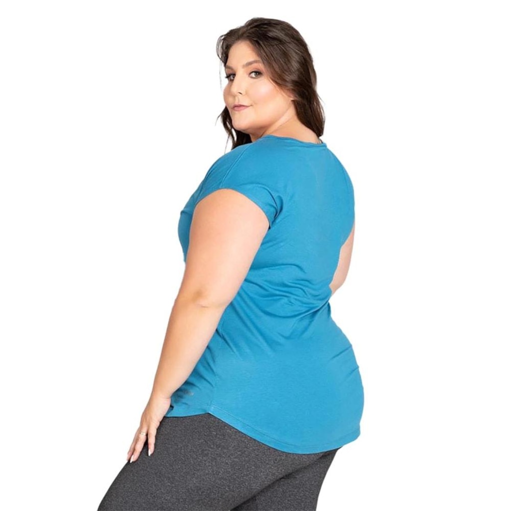 Imagem 2 do produto Camiseta Trinys Fluidity Essential A-874 Plus Size Feminina
