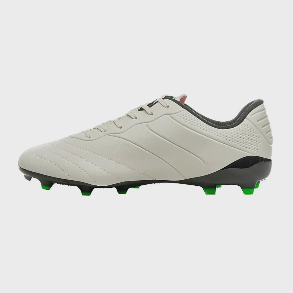 Imagem 2 do produto Chuteira de Campo Adulto Umbro Tocco III Club