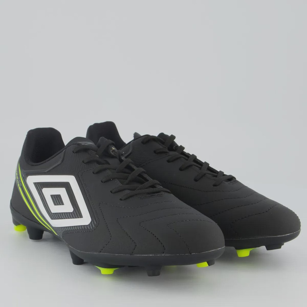 Imagem 2 do produto Chuteira de Campo Adulto Umbro Master Class Club