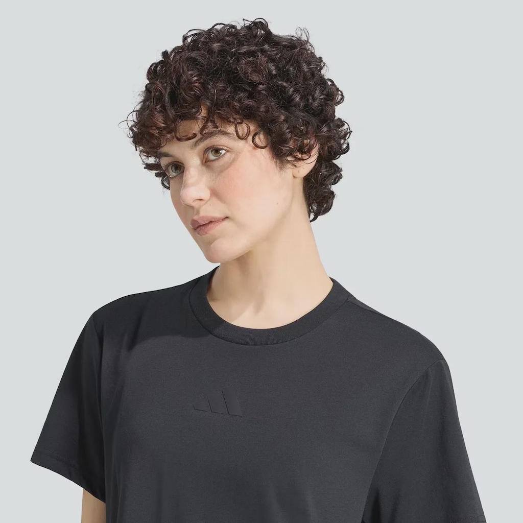 Imagem 5 do produto Camiseta Cropped adidas Gráfica Motion Feminina