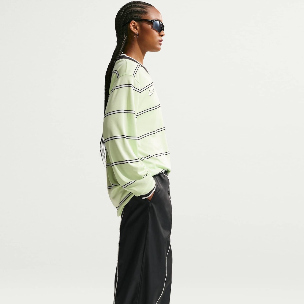 Imagem 4 do produto Calça Nike Athletics Department Woven Feminina