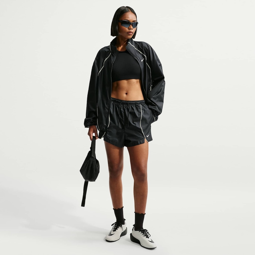Imagem 1 do produto Shorts Nike Athletics Woven Feminino