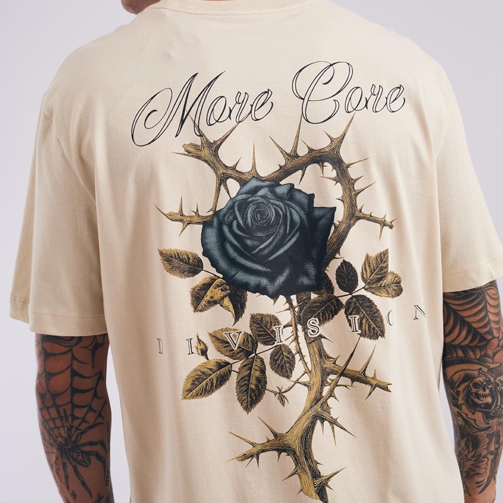 Imagem 4 do produto Camiseta MCD Costas Rosa Espinhos Nevoeiro Masculina