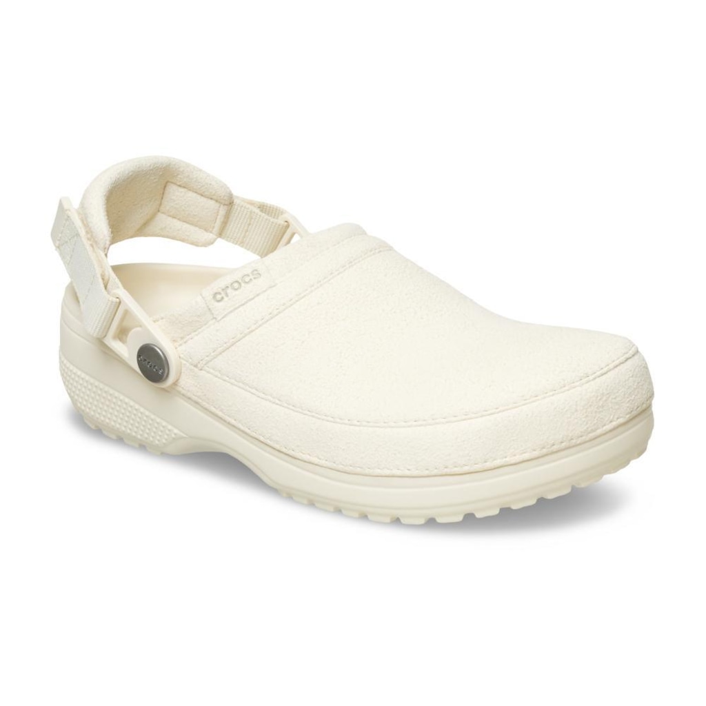 Imagem 2 do produto Sandália Unissex Crocs Classic Crafted Vegan Suede Clog SUMMIT