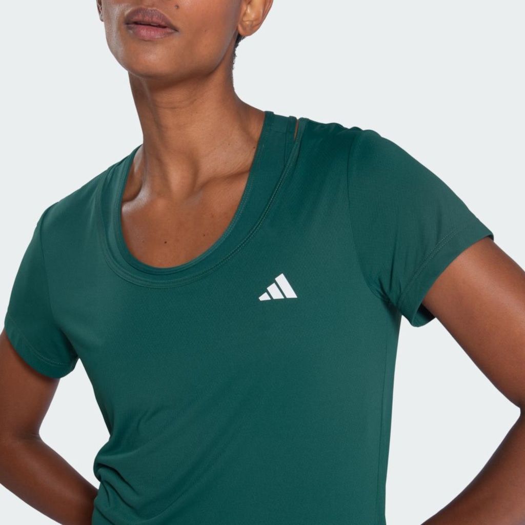 Imagem 1 do produto Camiseta adidas ESS Polyamide Cutout Feminina