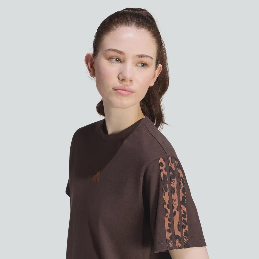Imagem 5 do produto Camiseta Feminina adidas Clássica Onça