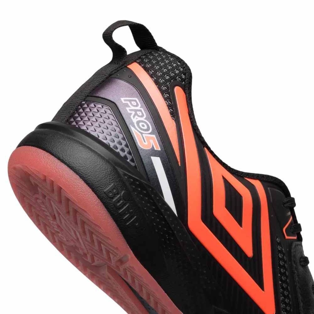 Imagem 3 do produto Chuteira Futsal Unissex Umbro Pro 5 Bump