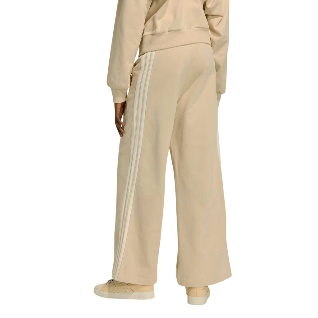 Imagem 2 do produto Calça Adidas 3 Stripes Feminina