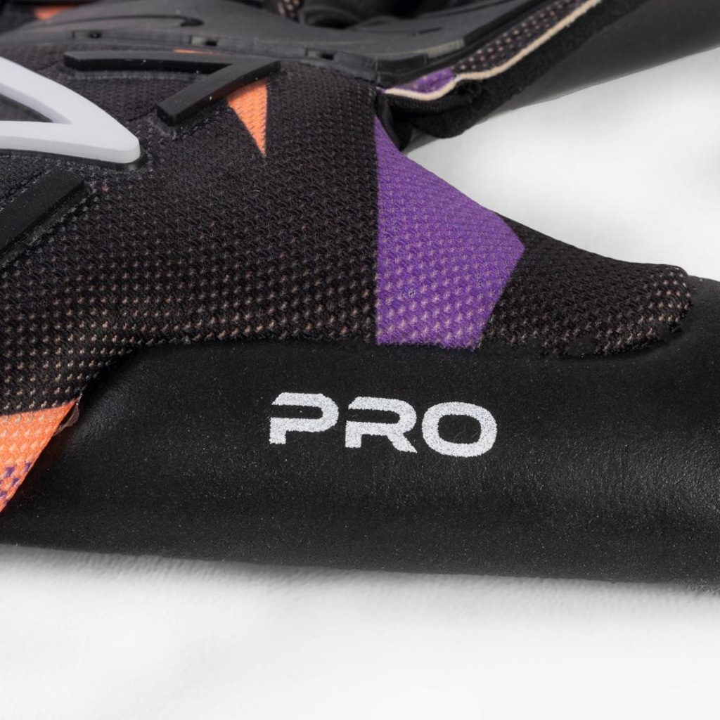 Imagem 5 do produto Luvas de Goleiro Umbro Adamant Pro - Adulto