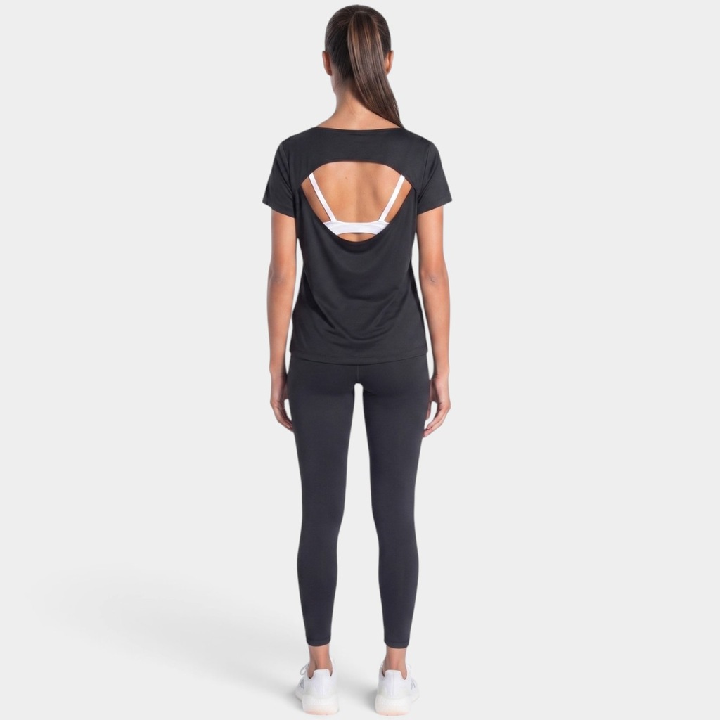 Imagem 3 do produto Camiseta adidas Curve Feminina