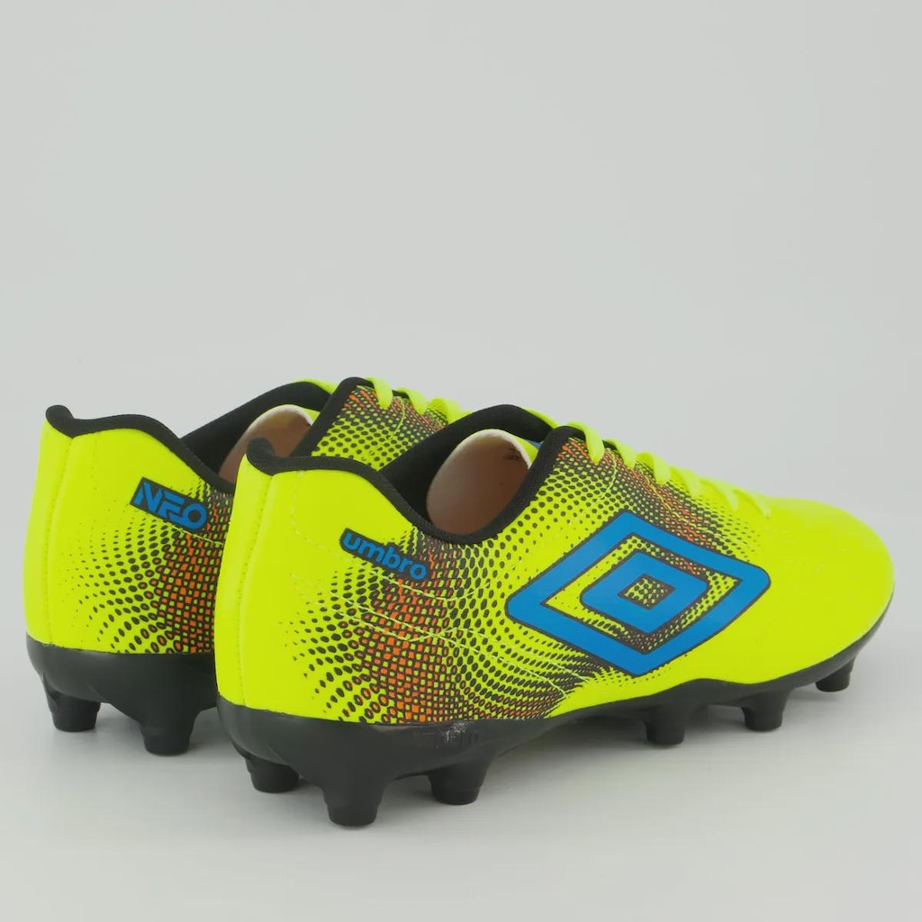 Imagem 3 do produto Chuteira de Campo Adulto Umbro Class Neo
